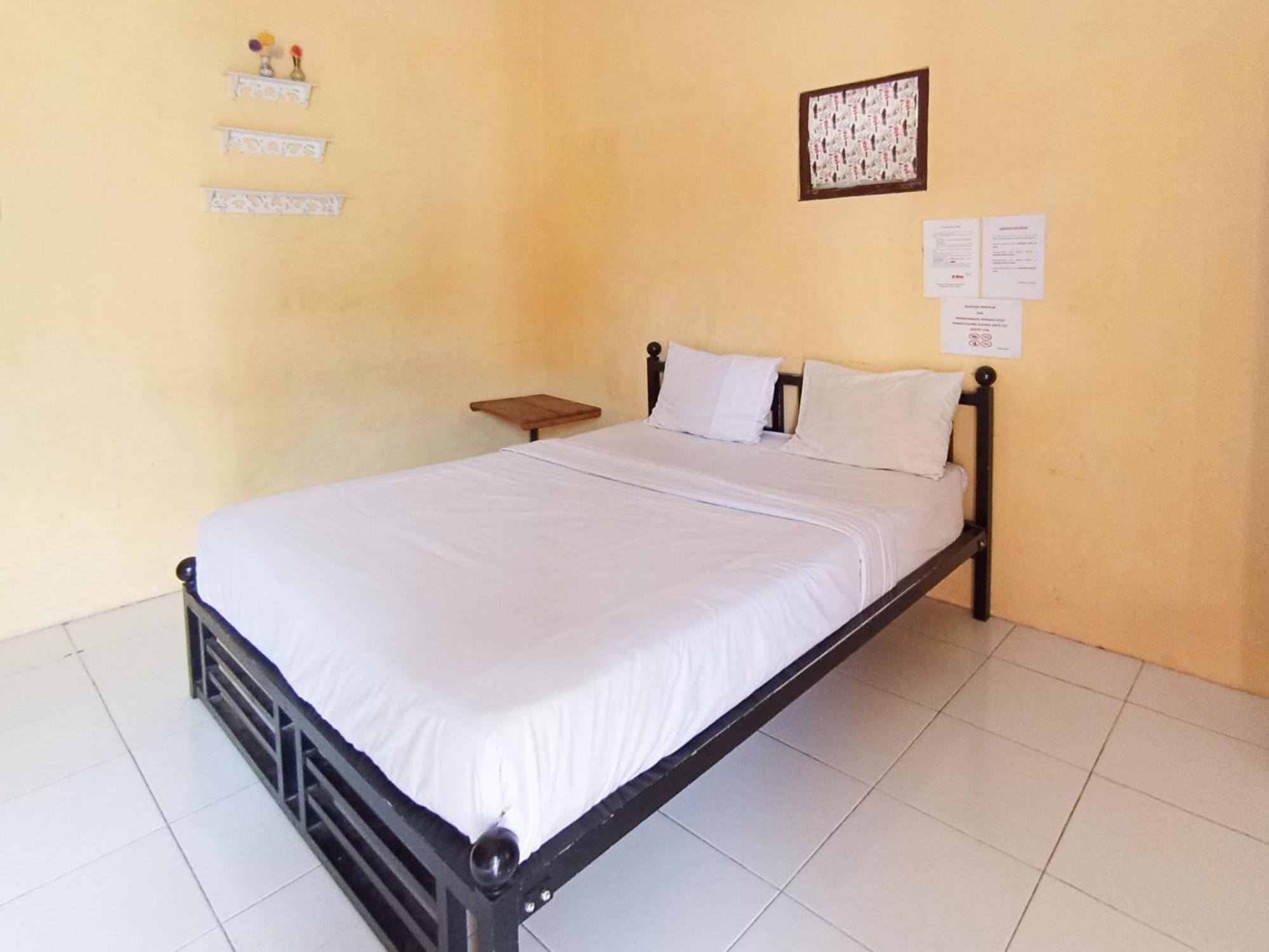 Reddoorz At El Shaday Homestay Banyuwangi Banyuwangi  Exterior foto